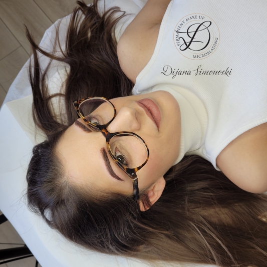 Puder_Dijana_Simonoski_1