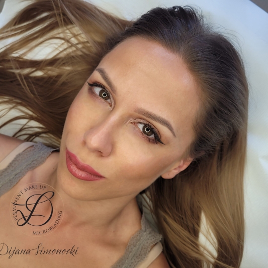 Puder_Dijana_Simonoski_2